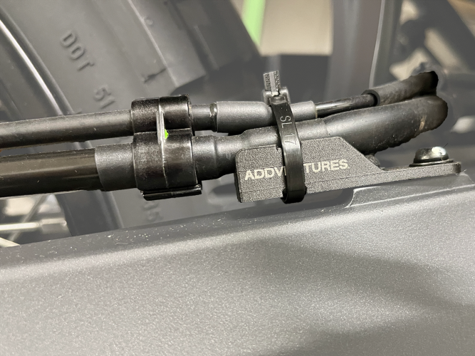 Preview: Bremsleitungshalter Yamaha Tenere 700