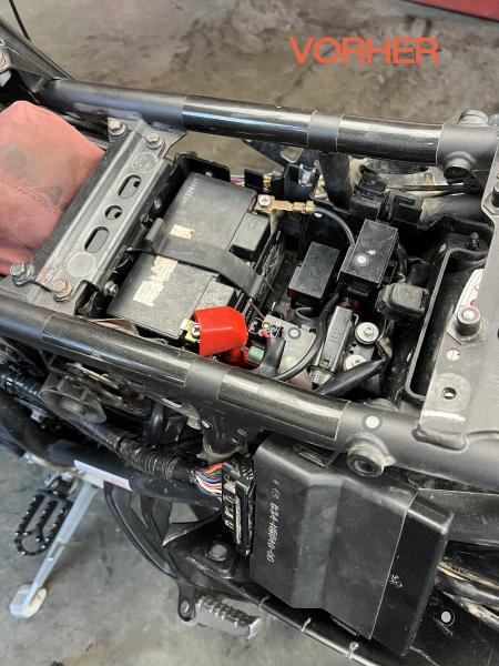 Batteriefach-Umbaukit für Yamaha Tenere 700 mit ECU-Halter